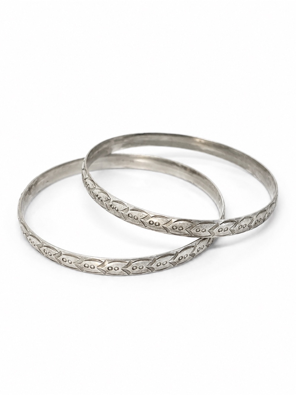 Pair of vintage etched bangles